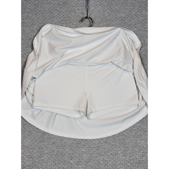 SO Juniors Medium Short Tennis Skirt With Under Shorts White Preppy Cute EUC - Picture 3 of 8